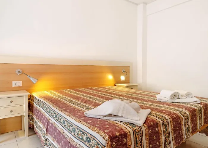 Stella Maris And B4 *