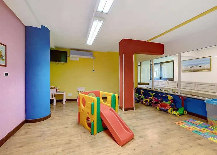 Stella Maris And B4 Διαμέρισμα *